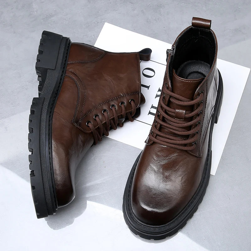 WAERTA Men's Leather Boots: Spring and Autumn Leisure, Soft Bottom, Comfortable Outdoor Tooling Boots