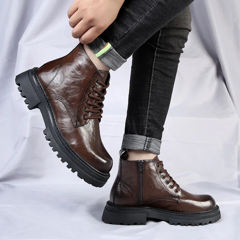 WAERTA Men's Leather Boots: Spring and Autumn Leisure, Soft Bottom, Comfortable Outdoor Tooling Boots