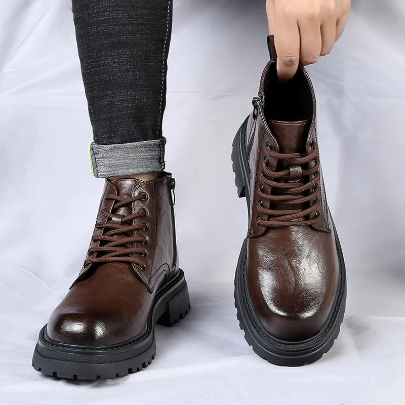 WAERTA Men's Leather Boots: Spring and Autumn Leisure, Soft Bottom, Comfortable Outdoor Tooling Boots