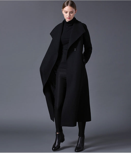 Stylish Winter Women's Dark Wool Coat