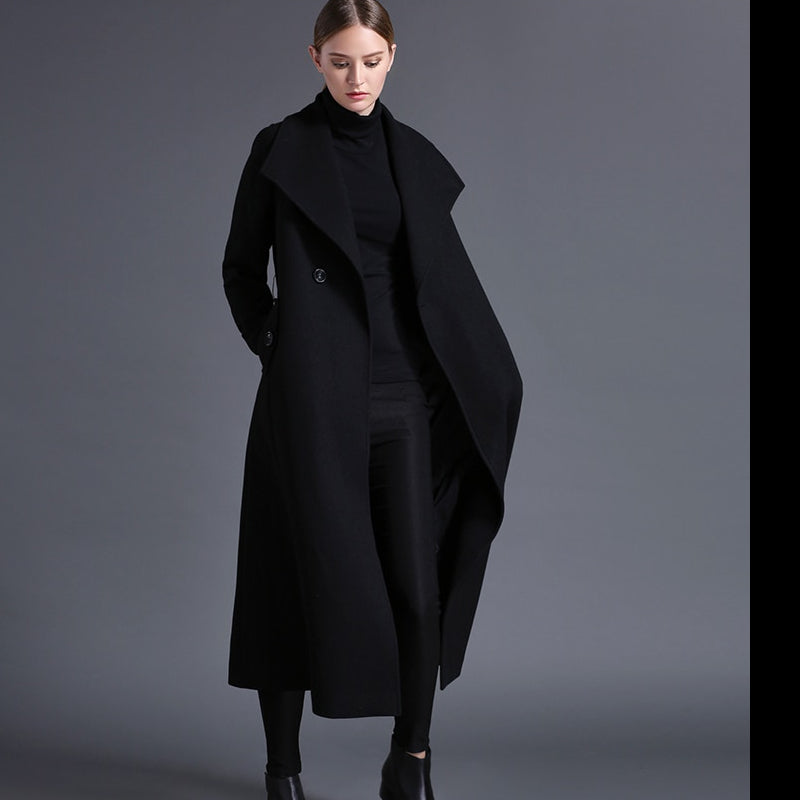 Stylish Winter Women's Dark Wool Coat